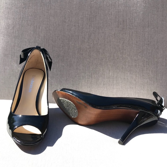 Black Pumps with Bow Enzo Angiolini - Picture 3 of 8